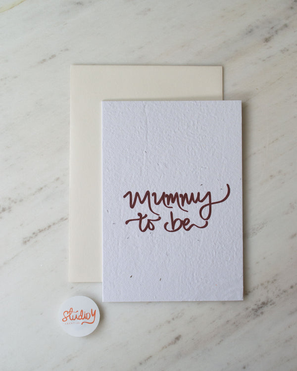 MUMMY TO BE