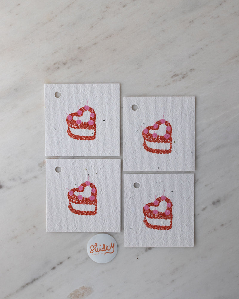 Love cake gift tags